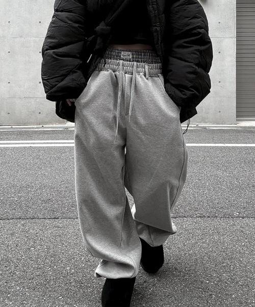 YACA（ヤーカ）の「Layered Sweat Pants/レイヤードスウェットパンツ（スウェットパンツ・レディース・ブラック/グレー・FREE）」の13枚目の写真
