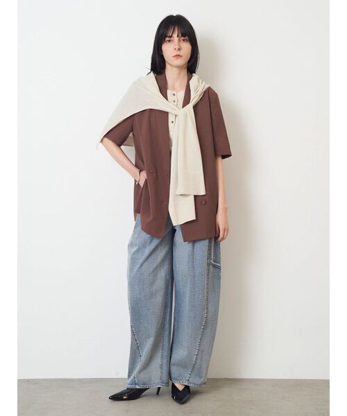 ELENDEEK(エレンディーク)の「HALF SLEEVE TECH JK(テーラードジャケット・レディース・ブラック/ブラウン/ベージュ・FREE)」の15枚目の写真