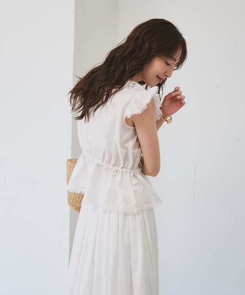 La boutique BonBon(ラブティックボンボン)の「【SETUP可・今すぐお届け】カットワークレースブラウス(シャツ/ブラウス・レディース・ホワイト/ブラック・FREE)」の5枚目の写真