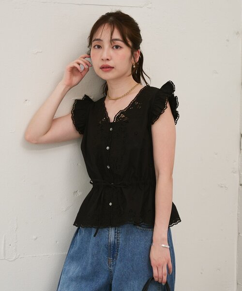La boutique BonBon(ラブティックボンボン)の「【SETUP可・今すぐお届け】カットワークレースブラウス(シャツ/ブラウス・レディース・ホワイト/ブラック・FREE)」の19枚目の写真