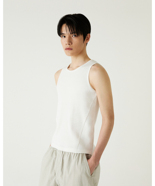 THEENDQUESTION(ジエンドクエスチョン)の「Rib sleeveless t-shirt / WHITE(Tシャツ/カットソー・レディース・その他・FREE)」の9枚目の写真