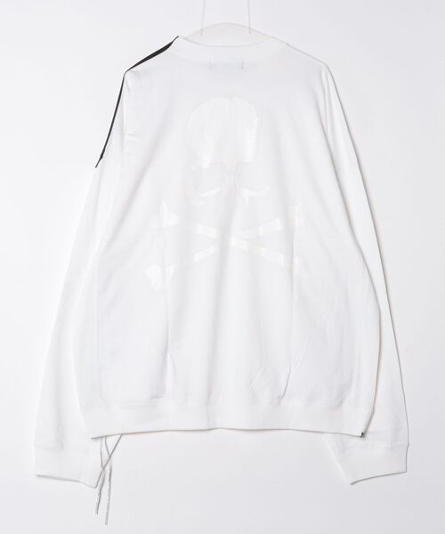 mastermind JAPAN(マスターマインド)の「SLEEVE LOGO CREWNECK(スウェット・メンズ・ブラック/レッド/ホワイト・XL)」の4枚目の写真