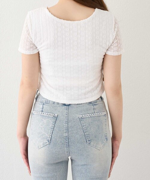 Belle Charme(ベルシャルム)の「【Belle Charme】Heart Charm Lace Short Tops(Tシャツ/カットソー・レディース・オフホワイト/ブラック・FREE)」の4枚目の写真