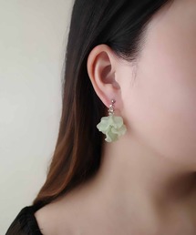 jolie minette/ボリューム フリル キラキラ シルバーピアス/アレルギー対応