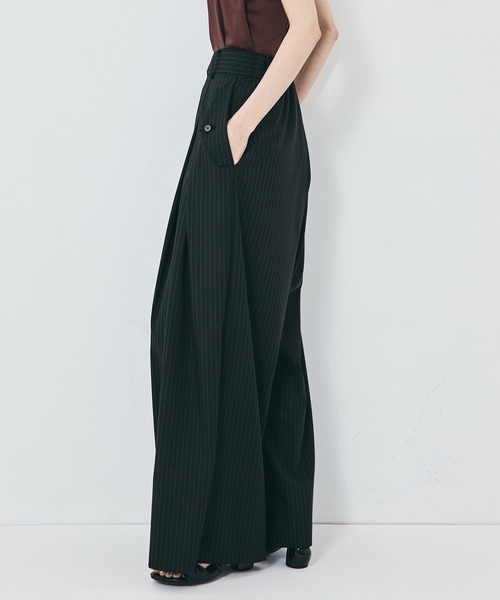 STUDIOUS（ステュディオス）の「【STUDIOUS/ステュディオス】Flap Cargo Wide Pants/フラップカーゴワイドパンツ/ウォッシャブル/オフィスカジュアル/美脚/腰回りカバー（カーゴパンツ・レディース・ベージュ/ストライプ・1/2/3）」の20枚目の写真