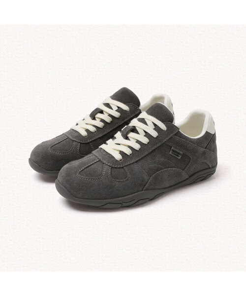 MAC MOC(マックモック)の「Nutty ナッティ セミ CUTOUT レースアップ スニーカー_4color 1.5cm(スニーカー・レディース・ブラウン/レオパード/キャメル/グレー・22.5cm/23cm/23.5cm/24cm/24.5cm/25cm)」の2枚目の写真
