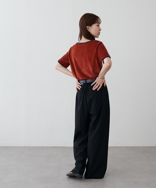 DISCOAT(ディスコート)の「ベロアバイカラー半袖プルオーバー(Tシャツ/カットソー・レディース・オレンジ系その他/アイボリー/ブラウン・FREE)」の11枚目の写真