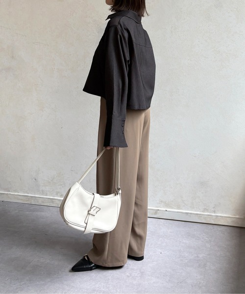 Thevon(ゼボン)の「シアー切替デニムライクショートシャツ(シャツ/ブラウス・レディース・インディゴブルー/ブラック・FREE)」の8枚目の写真