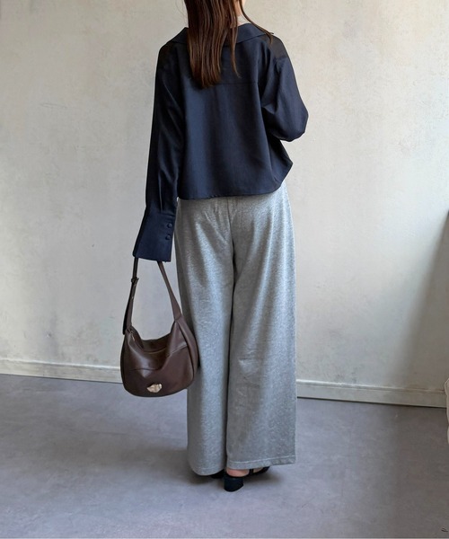 Thevon(ゼボン)の「シアー切替デニムライクショートシャツ(シャツ/ブラウス・レディース・インディゴブルー/ブラック・FREE)」の17枚目の写真