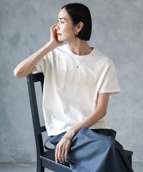 MICHEL KLEIN(ミッシェル・クラン)の「フロッキーロゴTシャツ(Tシャツ/カットソー・レディース・パープル/アイボリー/ネイビー・38)」の2枚目の写真