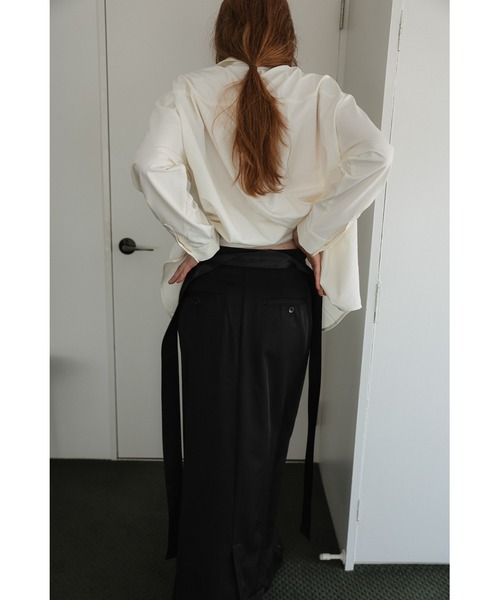 tento(テント)の「Front-Zip Slit Maxi Skirt(スカート・レディース・グレー/ブラック・38/36)」の9枚目の写真