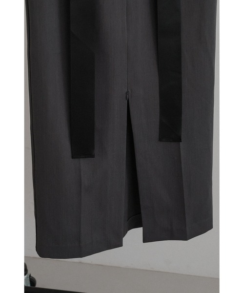 tento(テント)の「Front-Zip Slit Maxi Skirt(スカート・レディース・グレー/ブラック・38/36)」の16枚目の写真