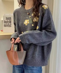 花柄モチーフニットプルオーバー