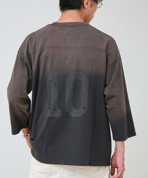 GLOSTER(グロスター)の「GOODNESS フェード フットボール 七分袖 Tシャツ(Tシャツ/カットソー・メンズ・レッド/チャコールグレー・S/M/L)」の11枚目の写真