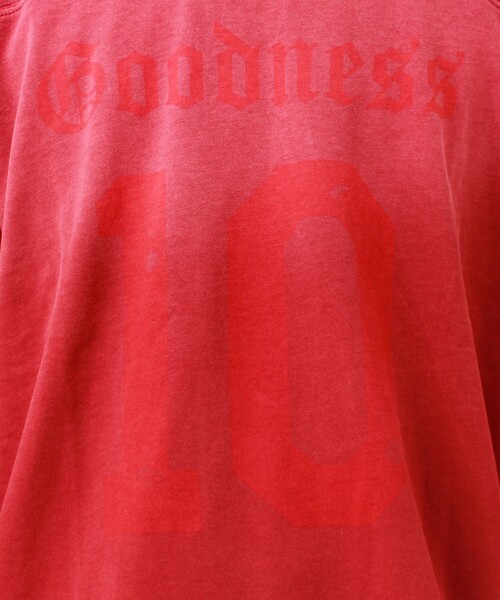 GLOSTER(グロスター)の「GOODNESS フェード フットボール 七分袖 Tシャツ(Tシャツ/カットソー・メンズ・レッド/チャコールグレー・S/M/L)」の4枚目の写真