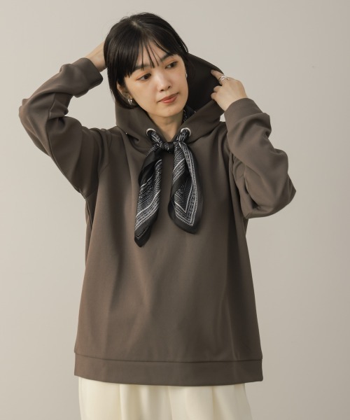 Bou Jeloud(ブージュルード)の「ダンボールツイルスカーフフーディ(Tシャツ/カットソー・レディース・アイボリー/グレー・FREE)」の2枚目の写真