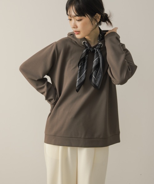 Bou Jeloud(ブージュルード)の「ダンボールツイルスカーフフーディ(Tシャツ/カットソー・レディース・アイボリー/グレー・FREE)」の17枚目の写真