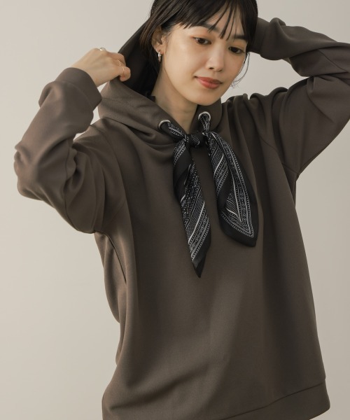 Bou Jeloud(ブージュルード)の「ダンボールツイルスカーフフーディ(Tシャツ/カットソー・レディース・アイボリー/グレー・FREE)」の19枚目の写真