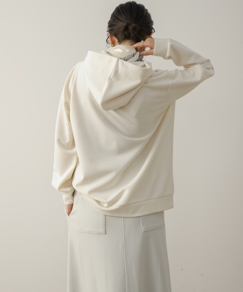Bou Jeloud(ブージュルード)の「ダンボールツイルスカーフフーディ(Tシャツ/カットソー・レディース・アイボリー/グレー・FREE)」の9枚目の写真