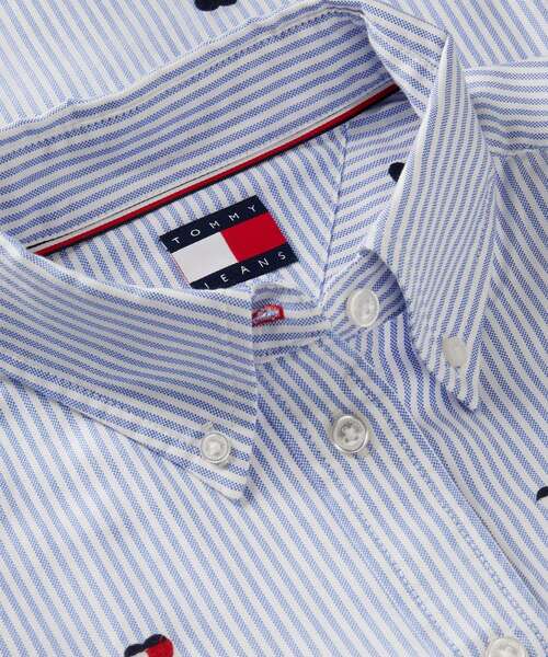 tommy jeans(トミー ジーンズ)の「ロングスリーブシャツ(シャツ/ブラウス・レディース・サックスブルー系1・X-SMALL/SMALL/MEDIUM)」の5枚目の写真