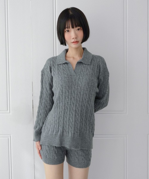 by muni:r(バイ ムニール)の「【セットアップ】カラーケーブルニットセットアップ/2026 AW COLLECTION(セットアップ・レディース・グレー/アイボリー・FREE)」の15枚目の写真