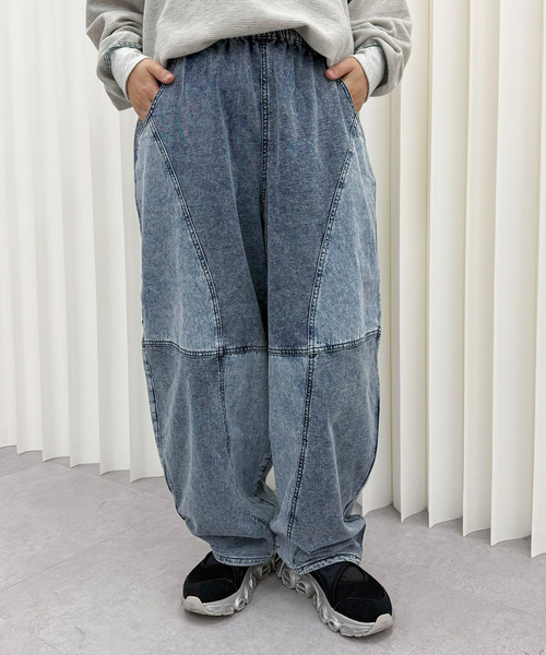 DOUBLE NAME(ダブルネーム)の「ケミカルスウェットボールパンツ(デニムパンツ・レディース・ブルー/ブラック系その他・FREE)」の1枚目の写真