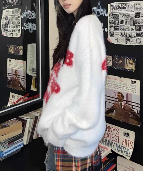 SHERU(シェル)の「スプレーグラフィックロゴシャギーニット オーバーサイズ(ニット/セーター・レディース・ホワイト/ブラック・M)」の17枚目の写真