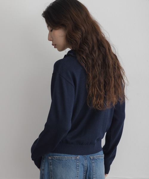 URBAN RESEARCH Sonny Label(アーバンリサーチサニーレーベル)の「『WEB限定』フロントフリルニットプルオーバー(ニット/セーター・レディース・ネイビー/チャコールグレー/オフホワイト・FREE)」の22枚目の写真