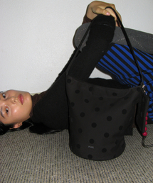 0016 Soft Bucket Bag_Dot Black