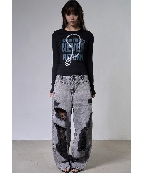 FANCY CLUB(ファンシークラブ)の「A'GEM/9 × .kom 『FANCY CLUB/ファンシークラブ』 KNUCKLE CHAIN LONG SLEEVE/ナックルチェーンロングスリーブカットソー(Tシャツ/カットソー・レディース・ホワイト/ブラック・FREE)」の4枚目の写真