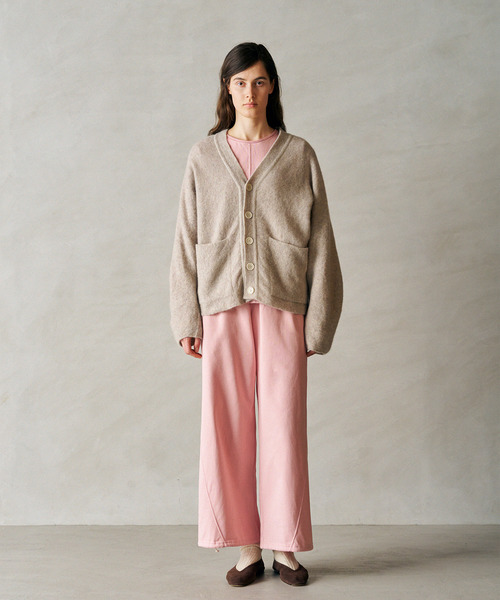 UNFIL(アンフィル)の「UNFIL アンフィル / stretch superkid mohair v-neck cardigan ストレッチスーパーキッドモヘアVネックカーディガン / WXFL-UW132(カーディガン/ボレロ・レディース・ピンク系その他/グレイッシュベージュ・1)」の3枚目の写真
