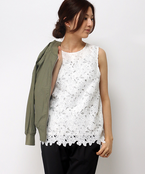 LBC（エルビーシー）の「レースノースリブラウス（シャツ/ブラウス・レディース・ネイビー/オフホワイト・LARGE/MEDIUM）」の2枚目の写真