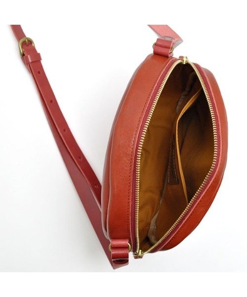 CLEDRAN(クレドラン)の「【本革】CL2496 ESCA SHOULDER(ショルダーバッグ・レディース・キャメル/レッド/ブラック/グリーン・FREE)」の15枚目の写真