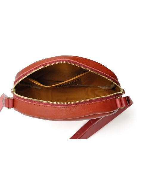 CLEDRAN(クレドラン)の「【本革】CL2496 ESCA SHOULDER(ショルダーバッグ・レディース・キャメル/レッド/ブラック/グリーン・FREE)」の8枚目の写真