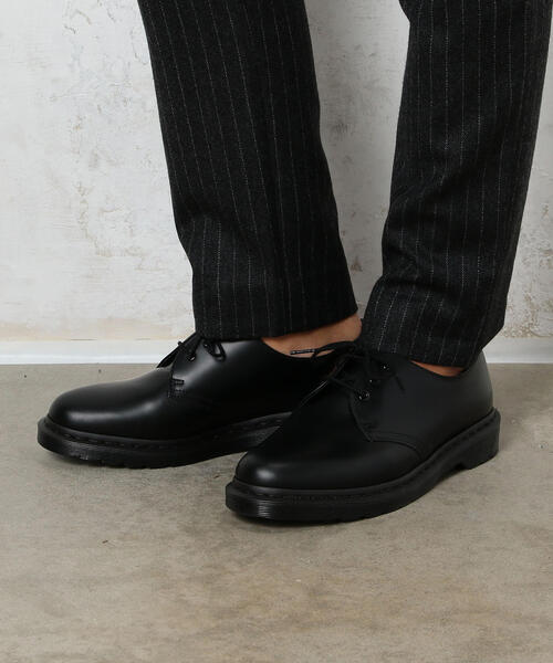 Dr. Martens（ドクターマーチン）の「[ ドクターマーチン ] Dr.Martens 1461 モノ 3ホール シューズ（その他シューズ・メンズ・ホワイト/ブラック・9/8/7）」の4枚目の写真