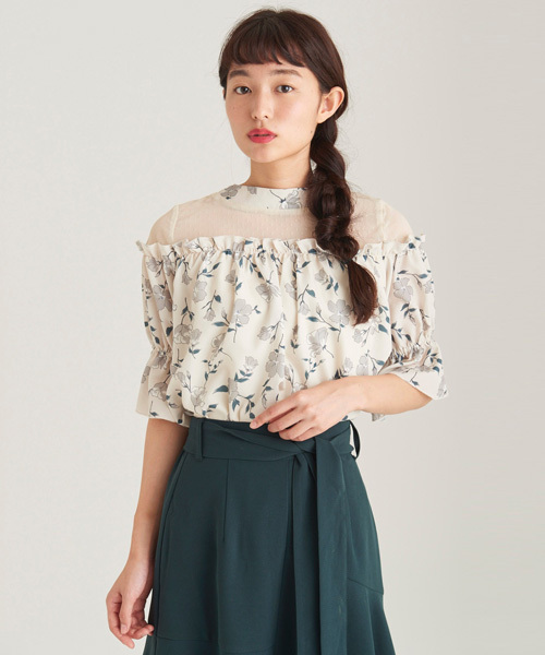MAJESTIC LEGON（マジェスティックレゴン）の「【WEB限定価格】チュール×フラワーブラウス（シャツ/ブラウス・レディース・グリーン/アイボリー/ブラック・MEDIUM/SMALL）」の5枚目の写真
