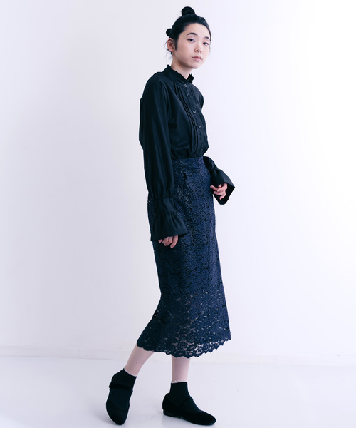 merlot plus（メルロープリュス）の「総レース花柄スカート2431（スカート・レディース・ブラック/ネイビー/ワイン・FREE）」の5枚目の写真