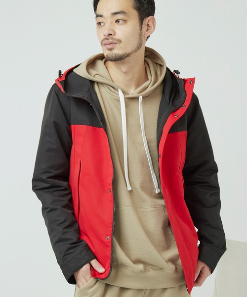 MONO-MART（モノマート）の「タスラン加工マウンテンパーカー/切替 ナイロンジャケット（マウンテンパーカー・メンズ・ブラック/ベージュ/ネイビー/レッド/カモフラージュ/ベージュ系その他/グリーン系その他/ブルー系その他/イエロー系その他/ブラック系その他/イエロー/グリーン系その他2/ダークグリーン/カーキ/レッド系その他・M/L）」の14枚目の写真