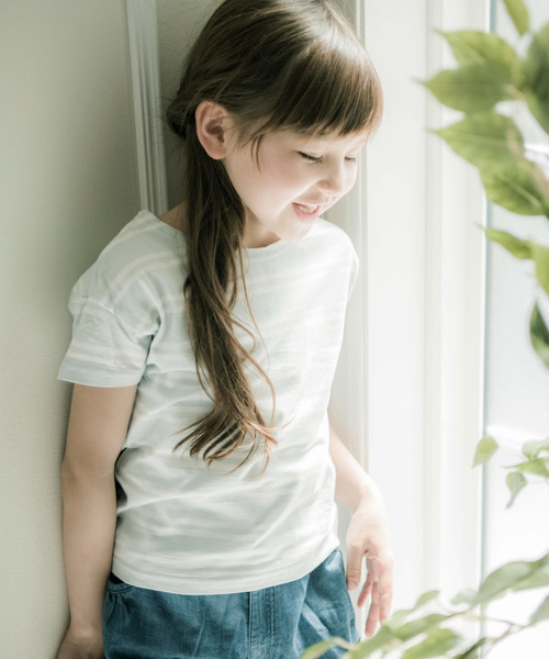 Catherine Cottage（キャサリンコテージ）の「オーガニックコットン ボーダーT（Tシャツ/カットソー・キッズ・ホワイト×ブラック/ホワイト×ブルー/ホワイト×ネイビー/ホワイト×レッド/ホワイト×パープル/ブラック/ネイビー/レッド/ライラック・140/FREE/100/120/90/110/130）」の12枚目の写真