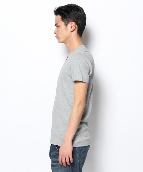 BEAUTY&YOUTH UNITED ARROWS（ビューティーアンドユースユナイテッドアローズ）の「BY フライス Vネック ショートスリーブ◆（Tシャツ/カットソー・メンズ・ホワイト/ブラック/グレー/ダークグレー/ピンク/イエロー/ケリー/ターコイズブルー/ネイビー/ライラック・SMALL/MEDIUM/LARGE/X-LARGE）」の12枚目の写真