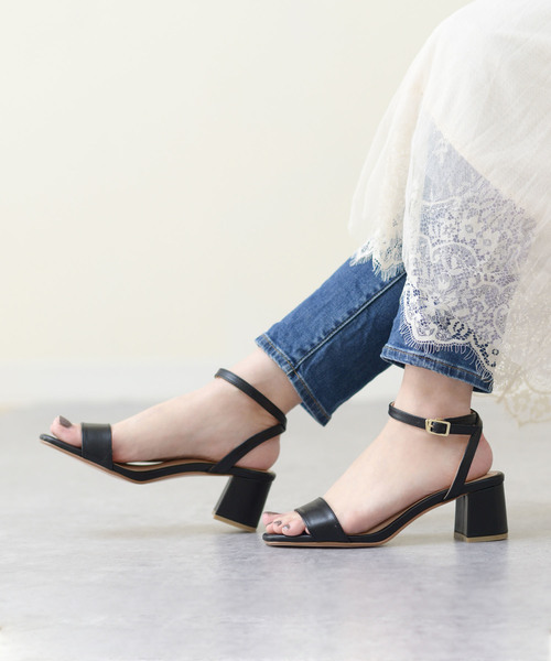 スクエアトゥ チャンキーヒール アンクルストラップ サンダル サンダル Menue メヌエ のファッション通販 Zozotown