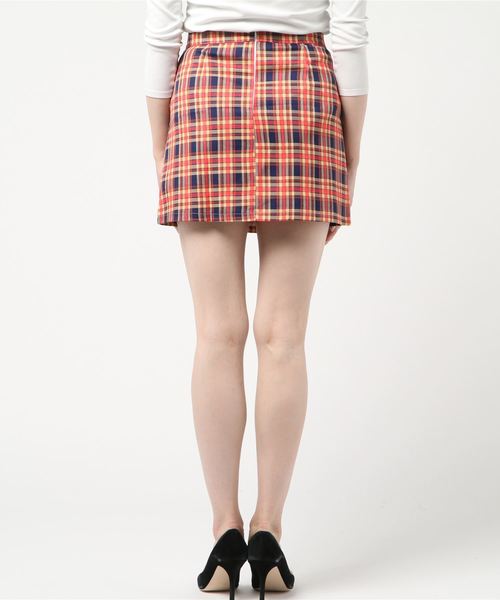 SPIGA（スピーガ）の「ﾁｪｯｸﾀｲﾄｽｶｰﾄ（スカート・レディース・ピンク/レッド/グリーン・SMALL/MEDIUM）」の4枚目の写真