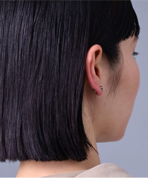 LION HEART(ライオンハート)の「【限定展開】“LH-1”スタッズピアス/スライス/サージカルステンレス(金属アレルギー対応)【LION HEART / ライオンハート】(ピアス(片耳用)・メンズ・ブラック/シルバー/ゴールド・ONE SIZE)」の17枚目の写真