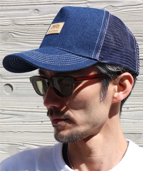 ROUND HOUSE(ラウンドハウス)の「【ROUND HOUSE】スエードネーム デニムメッシュキャップ(キャップ・メンズ・ブルー系その他/ブルー系その他2・FREE)」の1枚目の写真