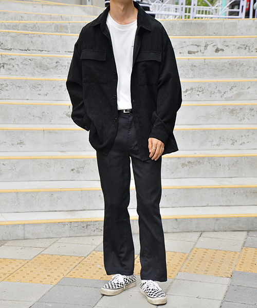 kutir（クティール）の「コーデュロイＣＰＯシャツジャケット(コーデュロイフラップポケットシャツブルゾン)（ブルゾン・メンズ・ブラック/ベージュ/グレー・MEDIUM/LARGE/X-LARGE）」の6枚目の写真