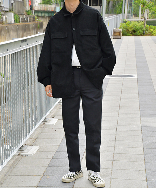 kutir（クティール）の「コーデュロイＣＰＯシャツジャケット(コーデュロイフラップポケットシャツブルゾン)（ブルゾン・メンズ・ブラック/ベージュ/グレー・MEDIUM/LARGE/X-LARGE）」の10枚目の写真