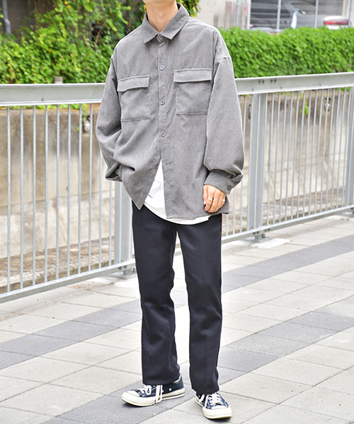 kutir（クティール）の「コーデュロイＣＰＯシャツジャケット(コーデュロイフラップポケットシャツブルゾン)（ブルゾン・メンズ・ブラック/ベージュ/グレー・MEDIUM/LARGE/X-LARGE）」の7枚目の写真