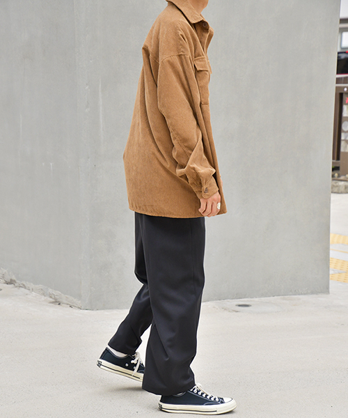 kutir（クティール）の「コーデュロイＣＰＯシャツジャケット(コーデュロイフラップポケットシャツブルゾン)（ブルゾン・メンズ・ブラック/ベージュ/グレー・MEDIUM/LARGE/X-LARGE）」の8枚目の写真