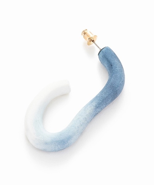 LAPUIS(ラピュイ)の「Lapuis(ラピュイ)ARITA Hoop Pierce A(ピアス(両耳用)・レディース・ブルー/ベージュ/ピンク・FREE)」の10枚目の写真