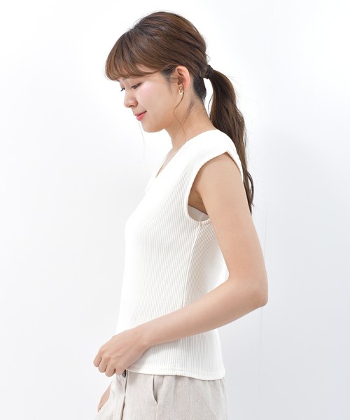rps（アールピーエス）の「カットリブアシメショルダータンクトップ（タンクトップ・レディース・モカ/アイボリー/カーキ/ブラック・M）」の6枚目の写真